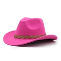 Chapeau de cowboy en feutre rose avec bande de cuir tressé marron et bord incurvé - M (56-58 cm) Réglable / Rose rouge