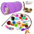 Lot de 21 jouets pour chat incluant tunnel violet à pois, plumeau et balles variées - Lot No. 57