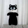 Détail d'une housse de peluche de chien de dessin animé avec de grands yeux bleus - 65cm / Malamute de l'Alaska