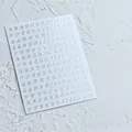 Detail van zilveren alfabet nagelstickers met zelfklevende 3D-laser letterpatronen metaal - 1141 Zilver