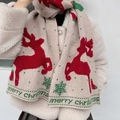 Sciarpa natalizia in maglia beige con renne rosse e fiocchi di neve verdi per l'inverno - Motivo Renna Beige