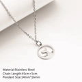 Collana in acciaio inox argento con ciondolo rotondo a coda di balena e onde - Coda di balena / Argento