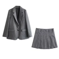 Completo due pezzi con blazer grigio gessato e gonna a pieghe in stile francese da donna - XS / Completo Blazer e Gonna a Righe Grigie