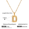 Goldene Edelstahlkette mit einem 3D-Ballon-Buchstaben D-Anhänger im trendigen Design - Buchstabe D