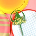 Λεπτομέρεια ακρυλικής διακόσμησης Merry Christmas με χριστουγεννιάτικο δέντρο - Χριστουγεννιάτικο δέντρο