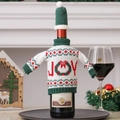 Gebreide kerst-wijfles-trui met groen JOY-patroon en een mini wollen mutsje - Kerstkrans Stijl