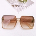 Fashionable champagne square frame sunglasses with gradient tea lenses and star details - Champagne