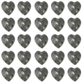 Set aus 25 herzförmigen Labradorit-Steinen im 5x5-Raster auf weißem Hintergrund - 15x15x6mm / Labradorit