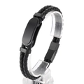 Bracelet pour homme en cuir tressé noir avec plaque en métal mat sur un support - Noir