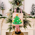 Sacchetto regalo di Natale con gambe da elfo e applique di albero di Natale in feltro - Borsa tote con gambe appese a strisce stile Albero di Natale
