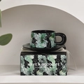 Set tazza e piattino in ceramica floreale nero e verde con scatola regalo abbinata - 280ml / Set Scatola Regalo Nera / Nero