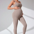 Mocha geribbelde zwangerschapsyogaset met hoge ondersteunende legging en top met U-hals - S / Lichtbruin