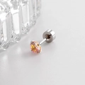 Enkele 4mm oranje zirkoon oorknopje met gepolijste zilveren zetting en platte achterkant - 4mm Zirkoon/0.8x6mm Staaf / Geel Rozerood (Enkel Stuk)