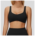Nahaufnahme von schwarzem Yoga-Bra und Leggings Set mit ergonomischem U-Ausschnitt Design - XL / Premium Schwarz