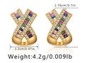 Détail des boucles d'oreilles en X plaquées or 18K avec zircons colorés et dimensions - Style Zircon Coloré Doré (KE1142) / Or 18K