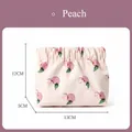 Mini floral peach makeup pouch with squeezy closure and 13x12x5cm dimensions - Squeeze Top Style / Peach