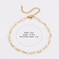 Detalle de pulsera de perlas barrocas con cadena dorada y cierre de langosta de 19+4cm - Dorado 3mm