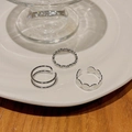 Three-piece silver minimalist ring set featuring zircon heart and layered open bands - J348 Silver 3-Piece Ring Set