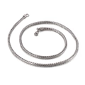 Elegante collana a catena a spiga in acciaio inossidabile argento su sfondo bianco - Stile Catena di Grano (KN29549-Z)