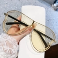Oversized heart-shaped aviator sunglasses with gold frames and yellow lenses - Champagne