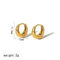 Detail van 18k gouden U-vormige oorbellen met 11,5mm x 12mm afmetingen en gewicht - 11.5mmx12mm / Goud (TE6540-12-G)