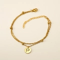 Bracelet double couche en acier doré avec pendentif lettre P circulaire et perles en métal - Lettre P (S-H202-P)