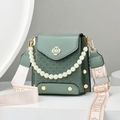Mini green woven crossbody phone bag with pearl handle and clover lock for women - Green