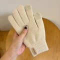 Beige knitted touch screen gloves for women with warm lining and fashion bear patch - Touchscreen Vertical Label Beige