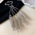 Exotic silver hollow floral nail armor set with finger rings and connecting chains - Silver-Round