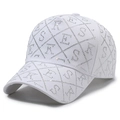 Berretto da baseball bianco con strass a rombi e lettere per la protezione solare - Bianco