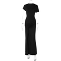 Schlankes schwarzes Kurzarm-Maxikleid mit eleganter Taillierung und Falten-Details - S / Schwarz