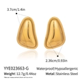 Detailed dimensions of waterproof golden stainless steel triangle earrings on white background - Gold (YYE023663-G)