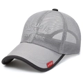 Cappellino da baseball grigio traspirante in rete con ricamo 3D ed etichetta rossa - Regolabile / Grigio