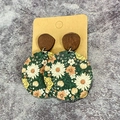 Green Background White Flower Style