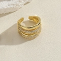 Eleganter vergoldeter geometrischer Mehrschichtring mit klarem Zirkonia-Steinbesatz - Rivet Zirconia 14K Gold