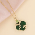 Collier en or 18K avec pendentif carré en pierre verte et motifs de feuilles de bambou - Feuille de Bambou Carrée (1#)