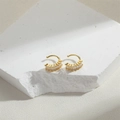 Minimalistische gouden oormanchetten met rechthoekige witte zirkoon in halve cirkel - Vierkante Witte Zirconia Stijl (ES2543-1) / Goud