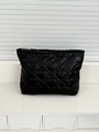 Portable black quilted heart storage bag in waterproof nylon fabric with zipper closure - Black (No Ornament)
