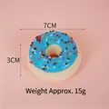 Modèle de donut bleu réaliste de 7cm avec pépites colorées et hauteur de 3cm pour déco - Bleu