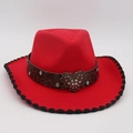 Cappello da cowboy in feltro rosso con fascia paisley e fibbia a cuore con diamanti - Taglia unica / Rosso con bordo nero