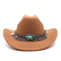 Détail d'un chapeau de cowboy en laine marron avec pierre turquoise et pompons ethniques - M (56-58cm) / Kaki