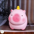 Luce notturna salvadanaio Capybara rosa con papera gialla sulla parte superiore, taglia L - Rosa in Piedi Grande Stile B Anatra