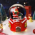 Boule à neige de Noël avec Père Noël et sapin sur socle rouge avec texte Joyeux Noël - 2044 Levant des cadeaux / Grand 100 Neige+Lumière+Musique