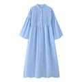 Hellblaues Midi-Kleid mit Knopfleiste, Puffärmeln und plissierter Bruststruktur - S / Himmelblau