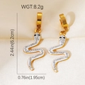 Gouden slangen oorbellen met sprankelende strass steentjes en wit emaille voor dames - Slangen emaille strass oorbellen (#0910)