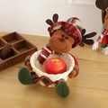Panier de Noël en osier renne avec chapeau à carreaux rouge pour bonbons ou pommes - Renne de Noël
