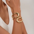 Golden irregular cross-loop open cuff bracelet with mirror-polished finish for women - Large Fluid Double Ring Gold Cuff (SL237) / Gold
