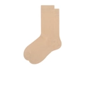 Klassische beige Strick-Crew-Socken mit breitem Rippbündchen für einen minimalistischen Look - Meersalzkaffee