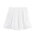 Weiße Shorts mit Lochstickerei, elastischem Bund und detailreicher floraler Spitze am Saum - XS / Weiße Shorts