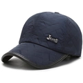Berretto da baseball blu scuro con trama trapuntata e logo Jeans in metallo - Blu Notte